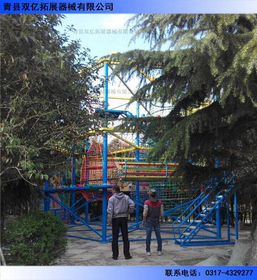 济南泉城公园儿童绳网拓展器械建成
